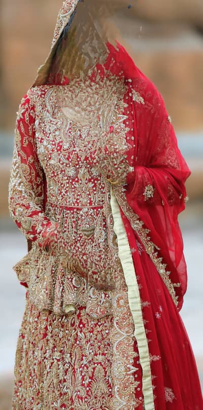Bridal Lenga With Tale On Sale