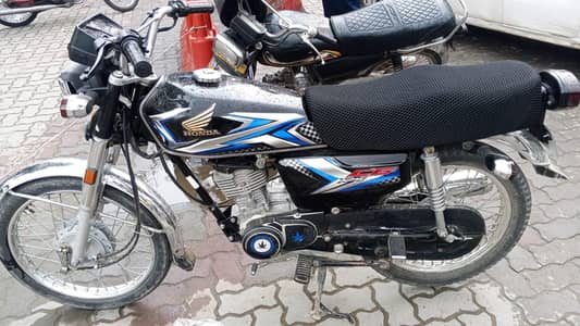 CG 125  24/25 model for sale