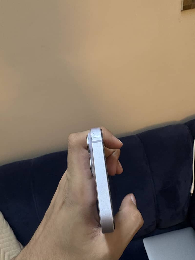Apple iPhone 14 1