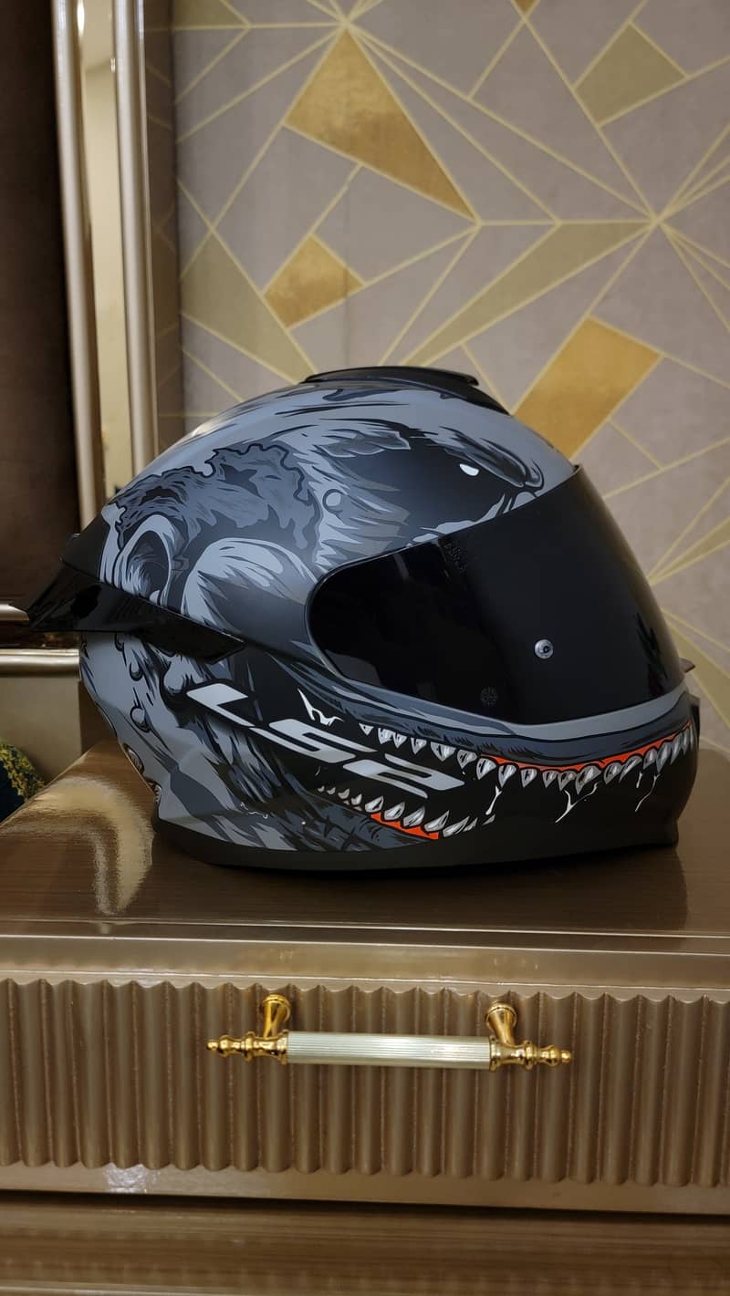 LS2 FF352 Flash Monster 5