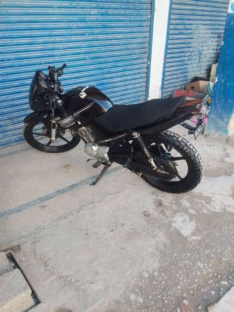 YBR Esd 4