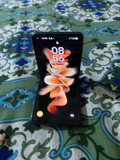 Samsung Mobile Z Flip 3