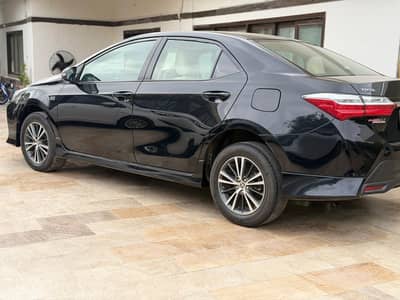 Toyota Corolla Altis 2022 reg 2022 Black Colour Fully Orignal