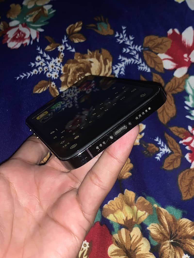 Apple iPhone 12 Pro 4