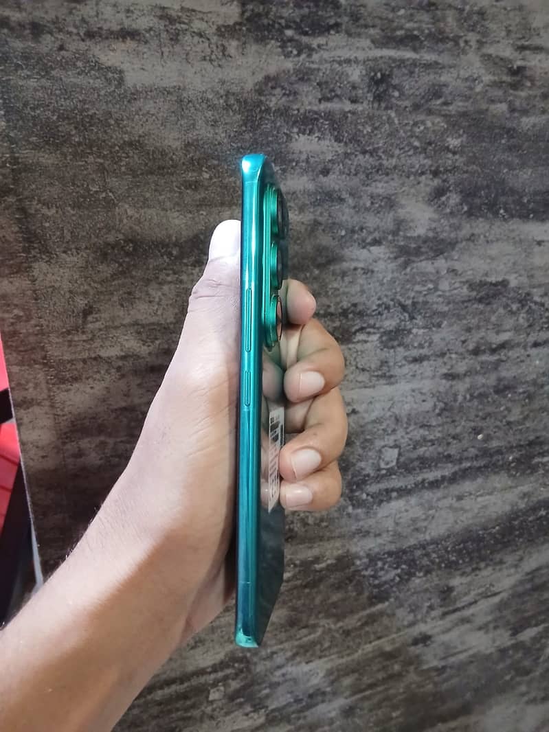 Tecno camon 50 pro 5