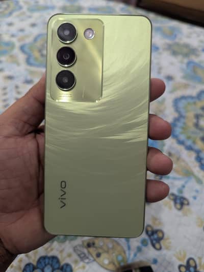 Vivo Y100