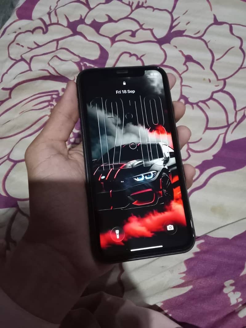 Apple iPhone 11 10