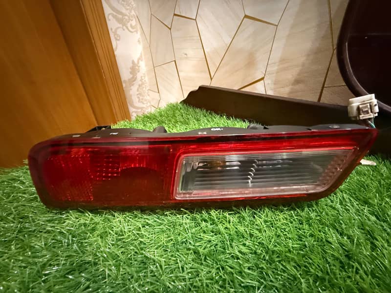 Rear lights and fender lights 3