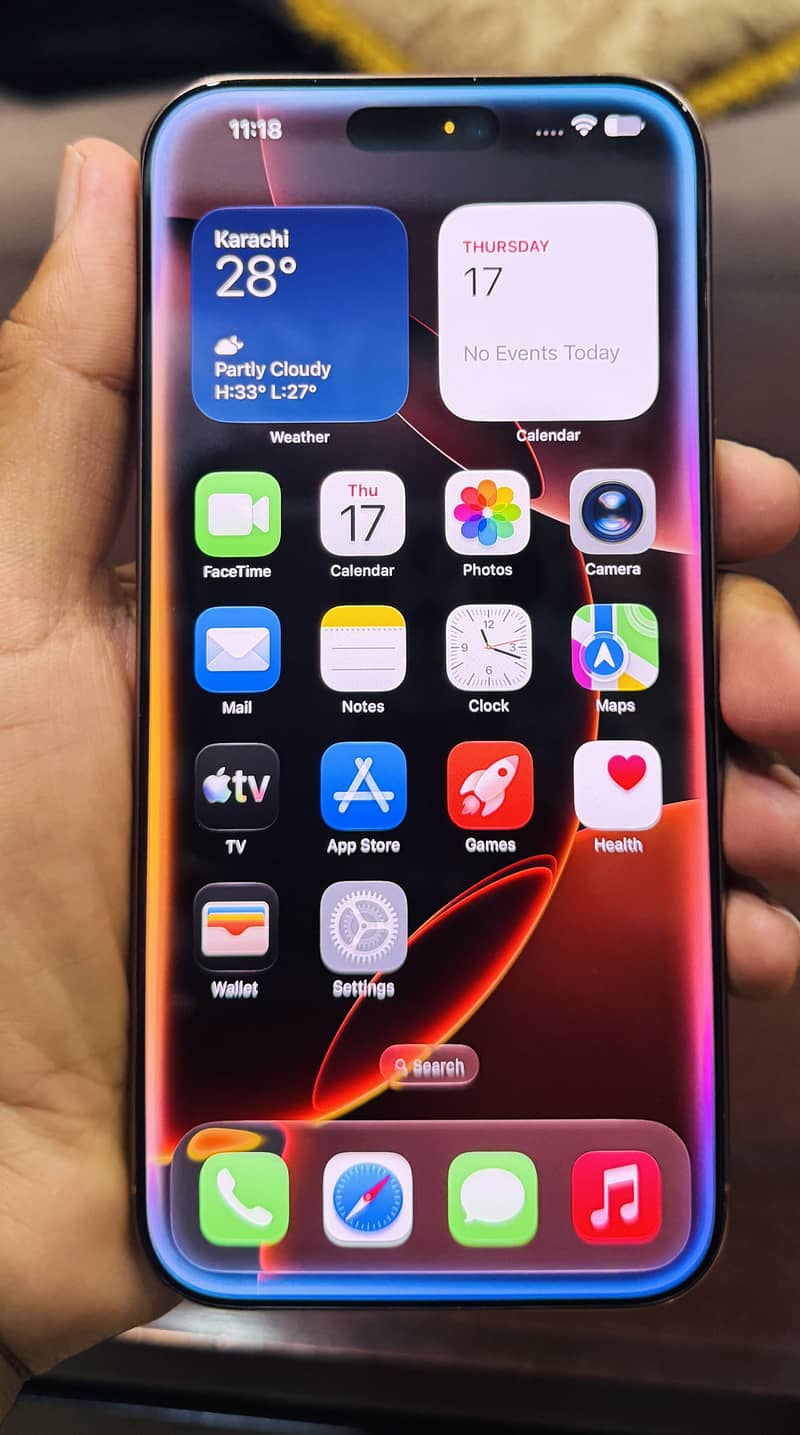 Apple iPhone 16 Pro Max 7
