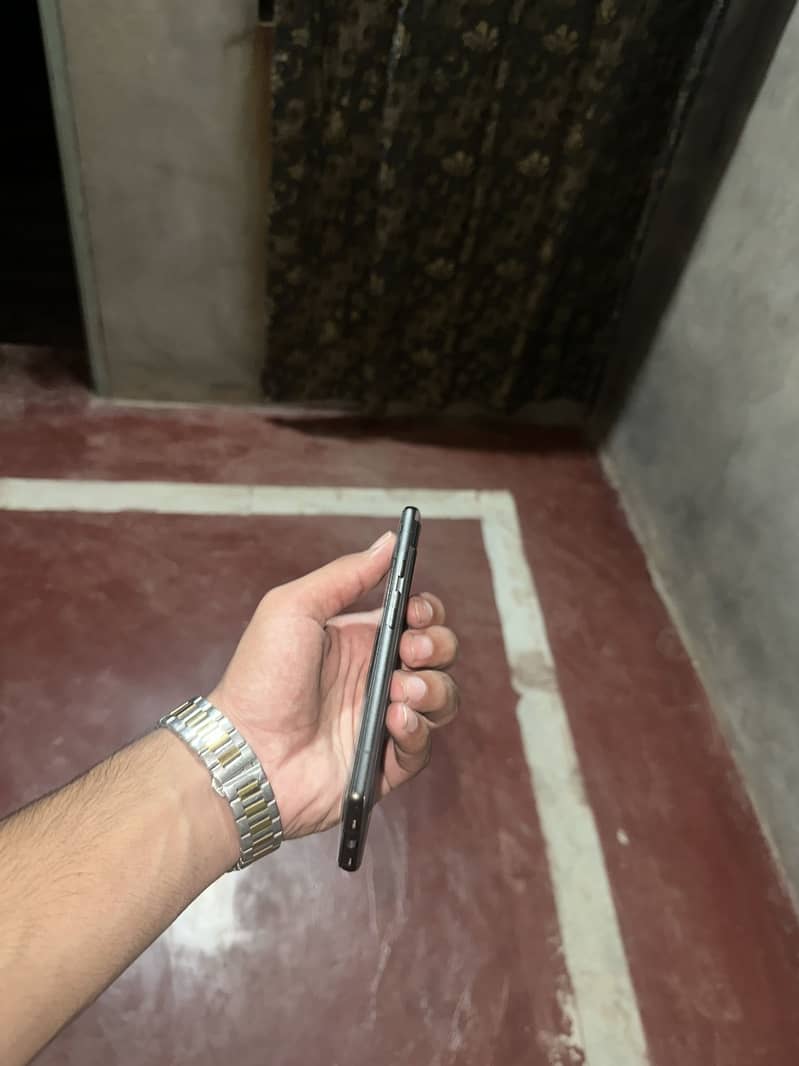 Google Pixel 6a 1