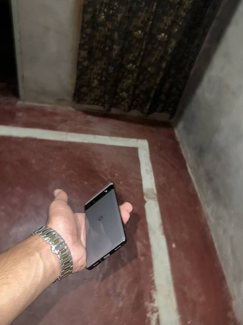 Google Pixel 6a 5