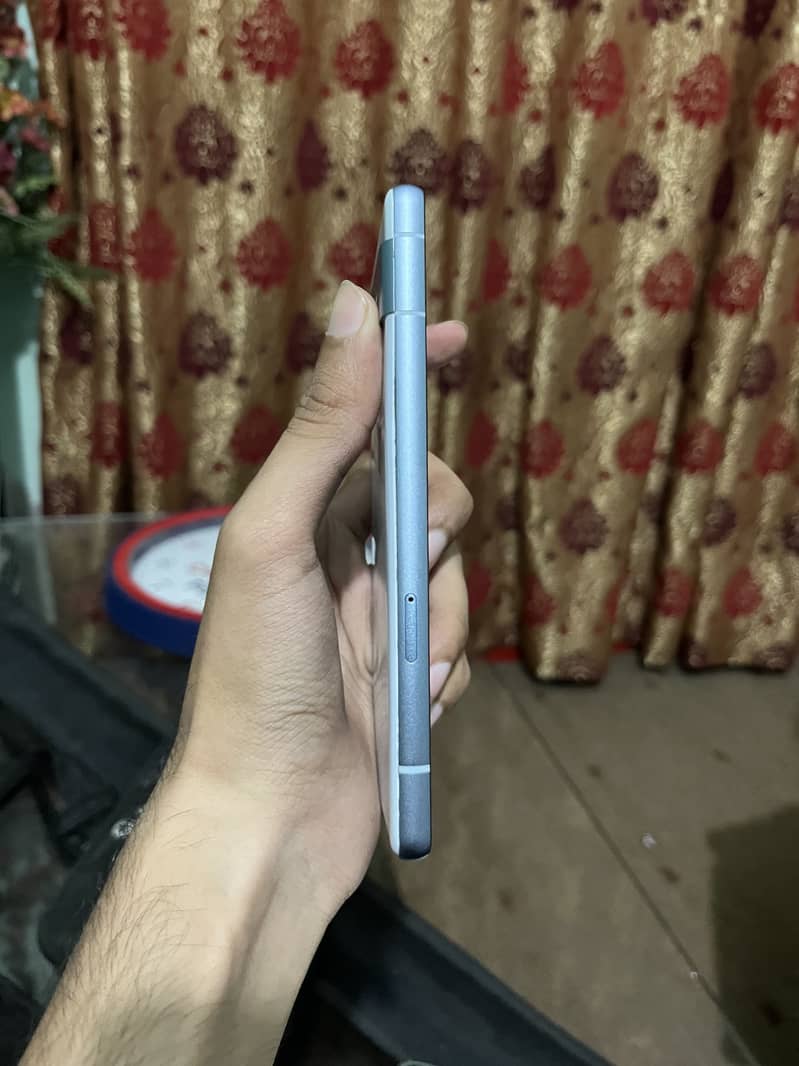 Google Pixel 7a 9