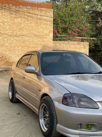 Honda Civic VTi Oriel Prosmatec 2000