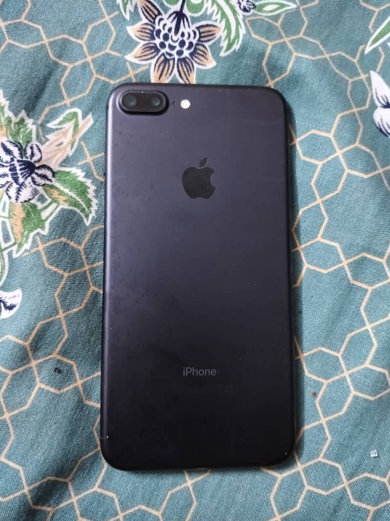 Apple iPhone 7 Plus 2