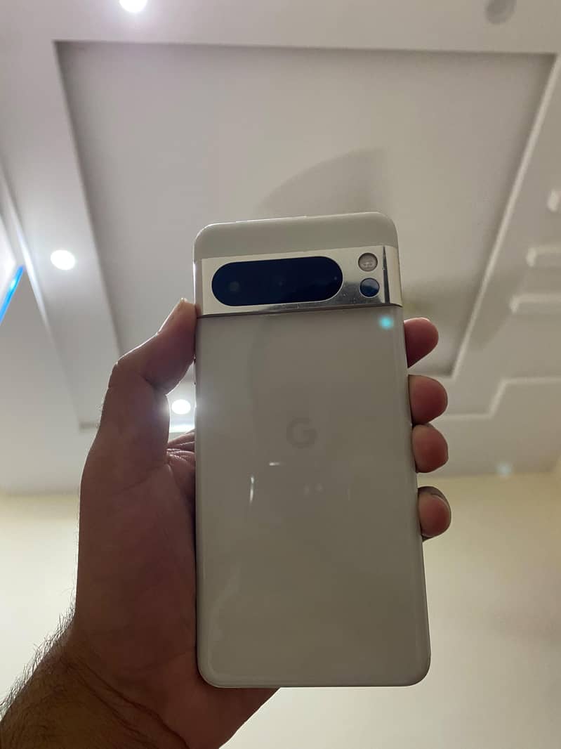 Google pixel 8pro 1