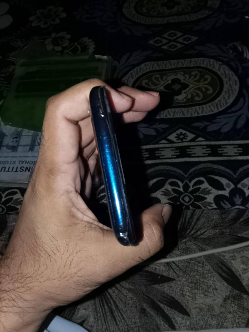 Tecno Pova 6