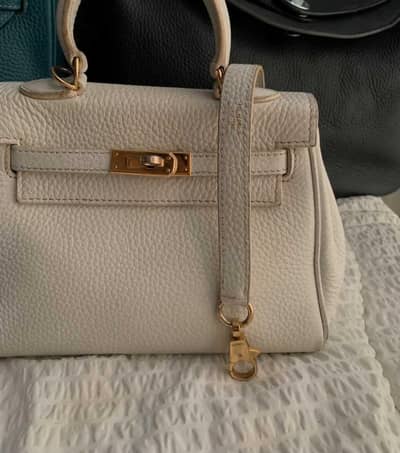 Hermes oroginal mini kelly Selling in  10/10 condition