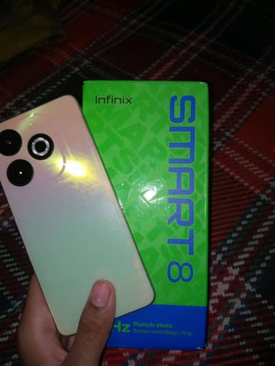 Infinix Smart 8
