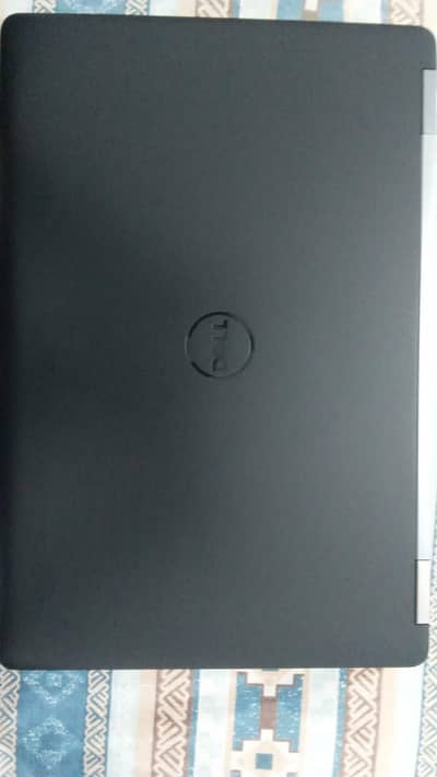 Laptop Dell Latitude E5570