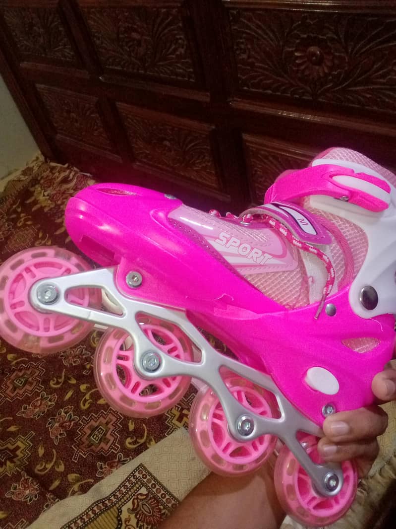 Adjustable Skating shoes 2