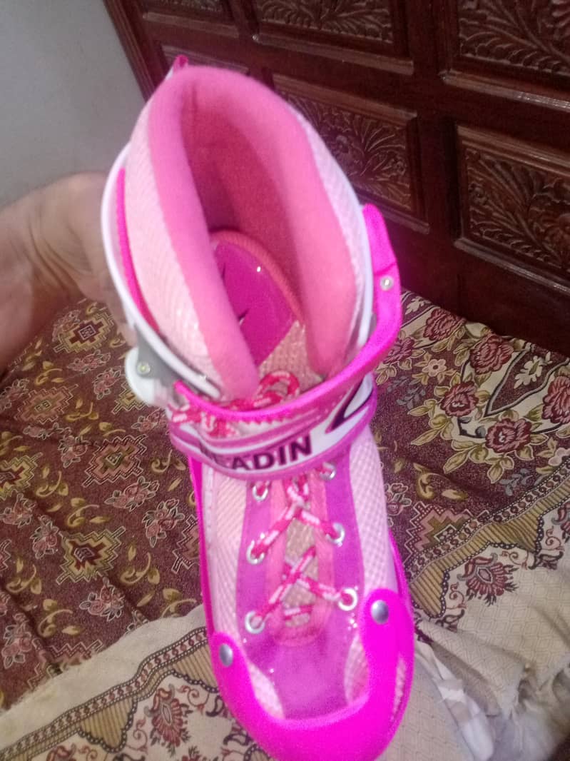 Adjustable Skating shoes 3