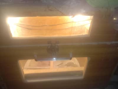 plywood home incubator