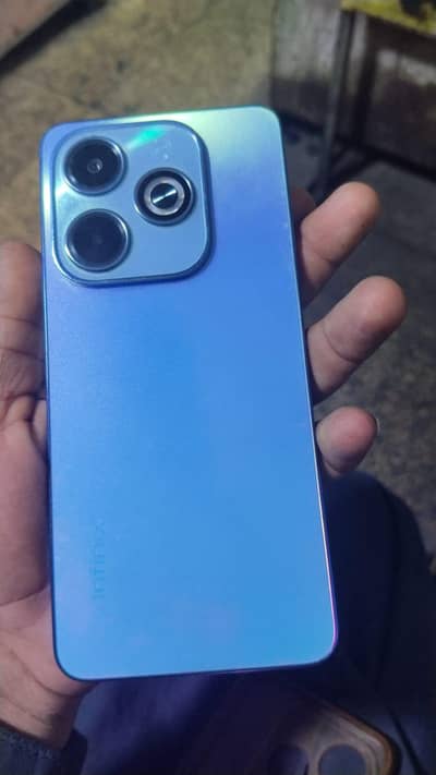 infinex Hot40i 8+5 128GB