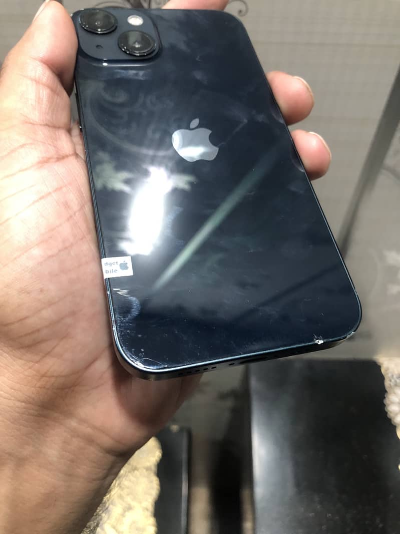 Apple iPhone 13 2