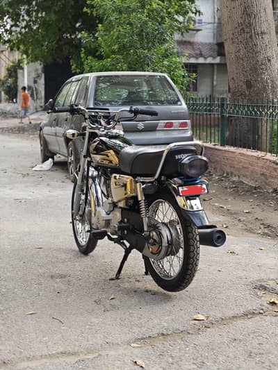 CG  HONDA  125cc  SPECIAL (GOLD) EDITION