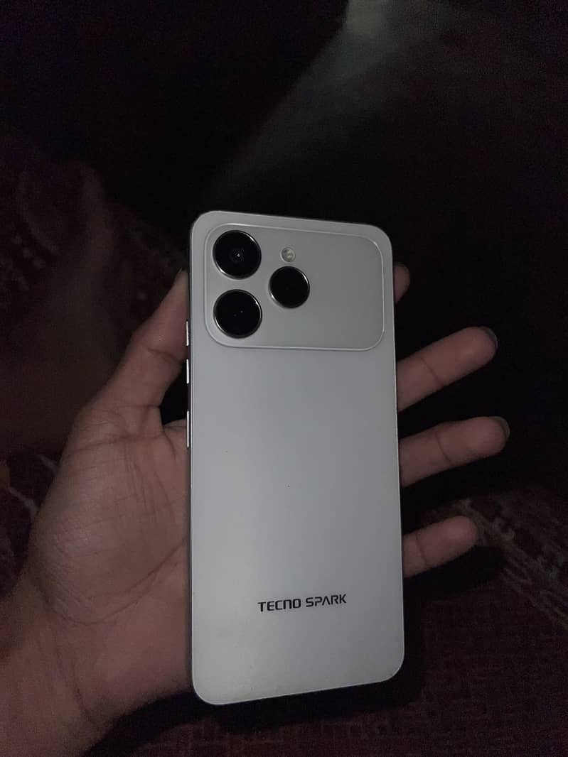 Tecno Spark 4 2