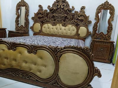 wooden bed set