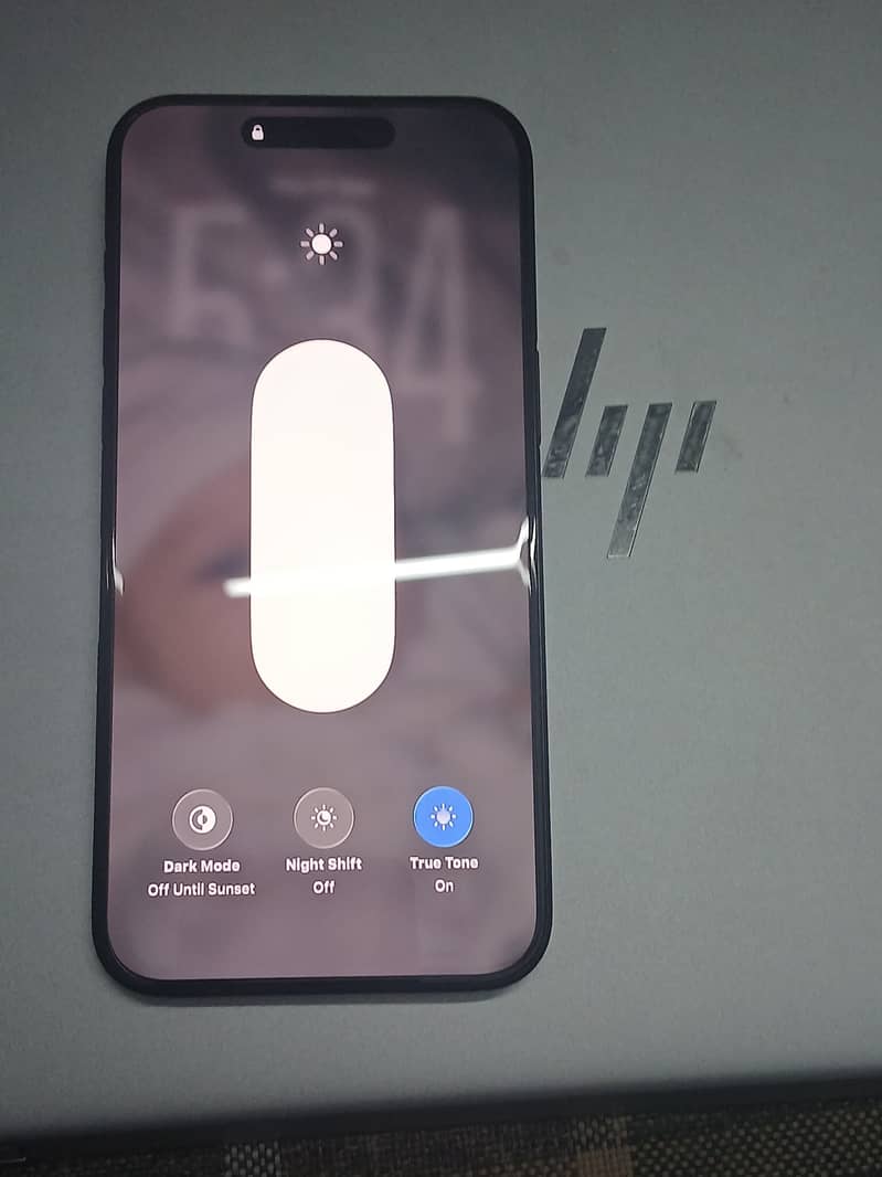 Apple iPhone 15 Pro Max 1