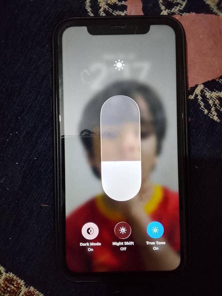 Apple iPhone 11 4