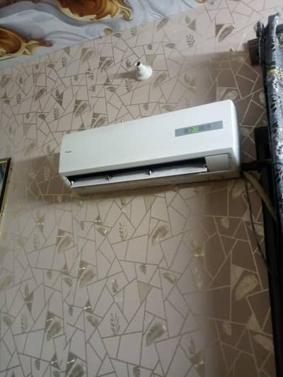 Haier AC 1 ton