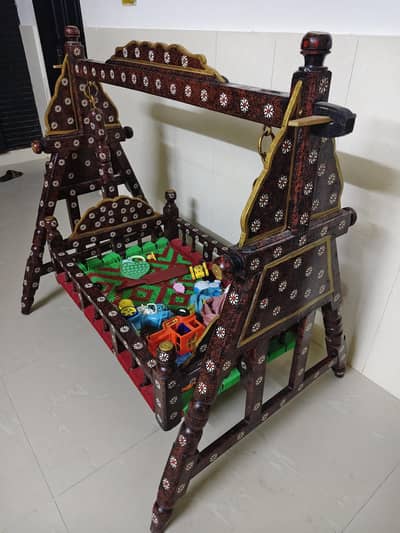 jhula hai Sindhi design