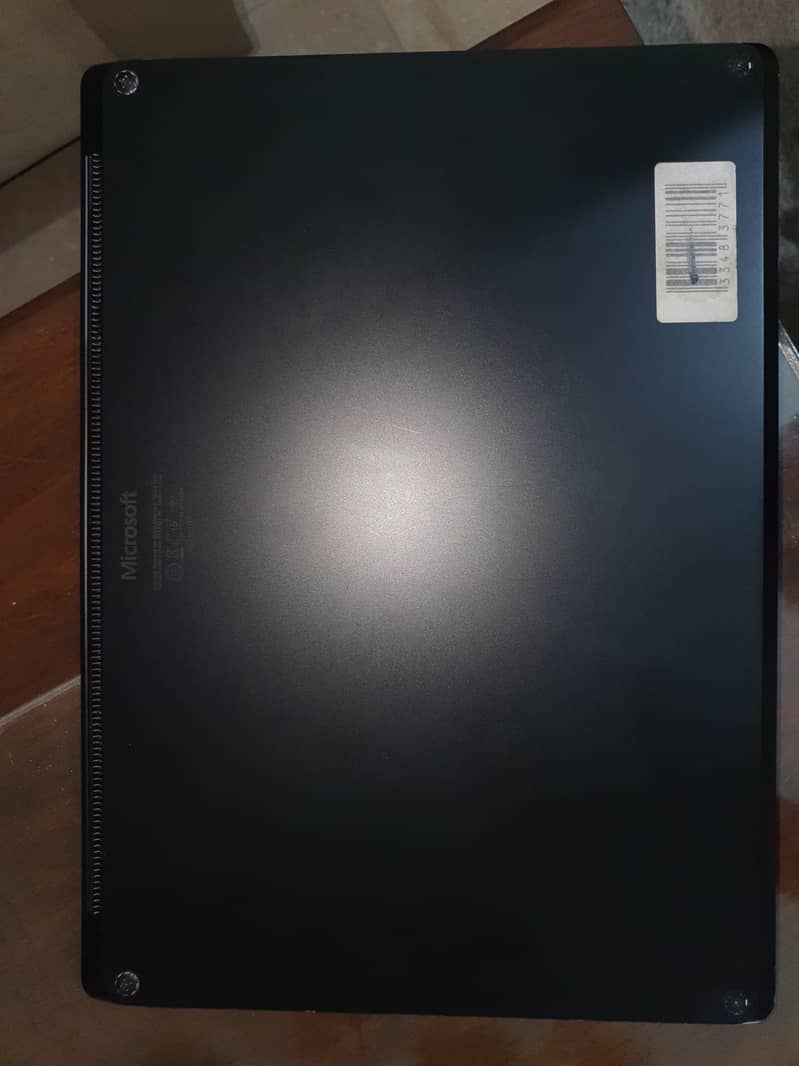 Microsoft Surface Laptop 3 4