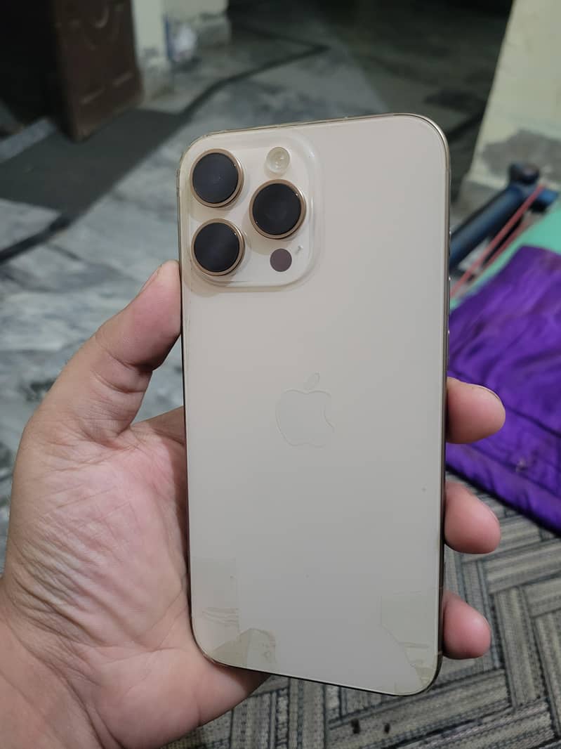 iphone 16 pro max 2