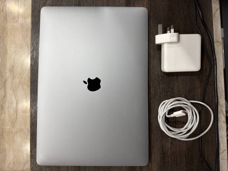 Macbook Pro 0