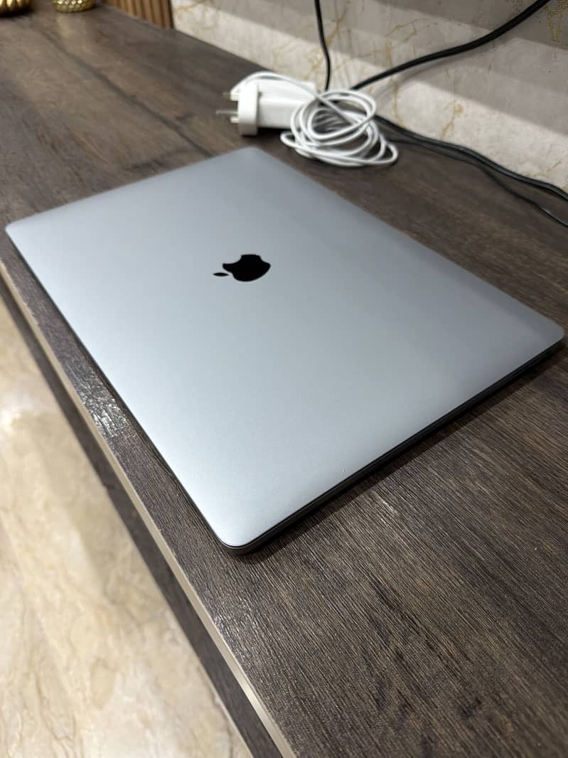 Macbook Pro 2