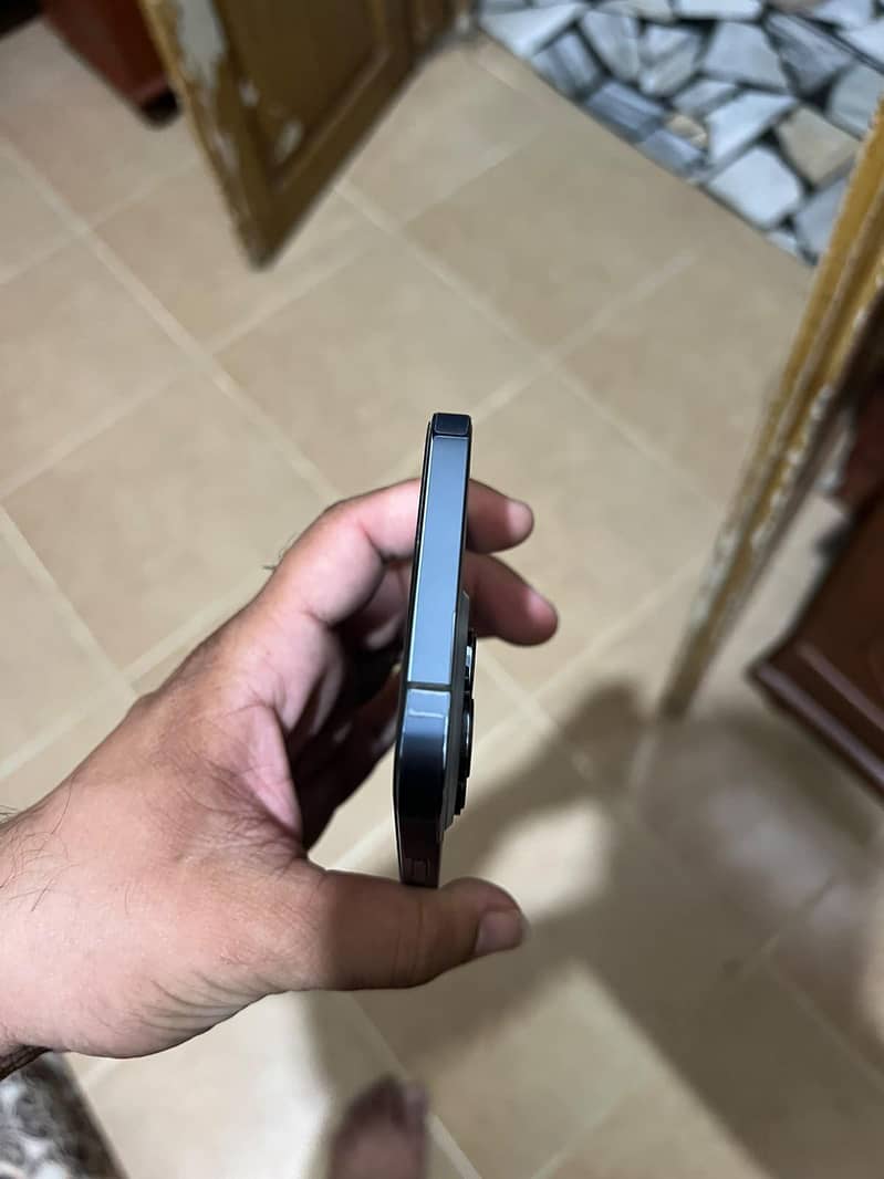 iphone 13 pro max 3
