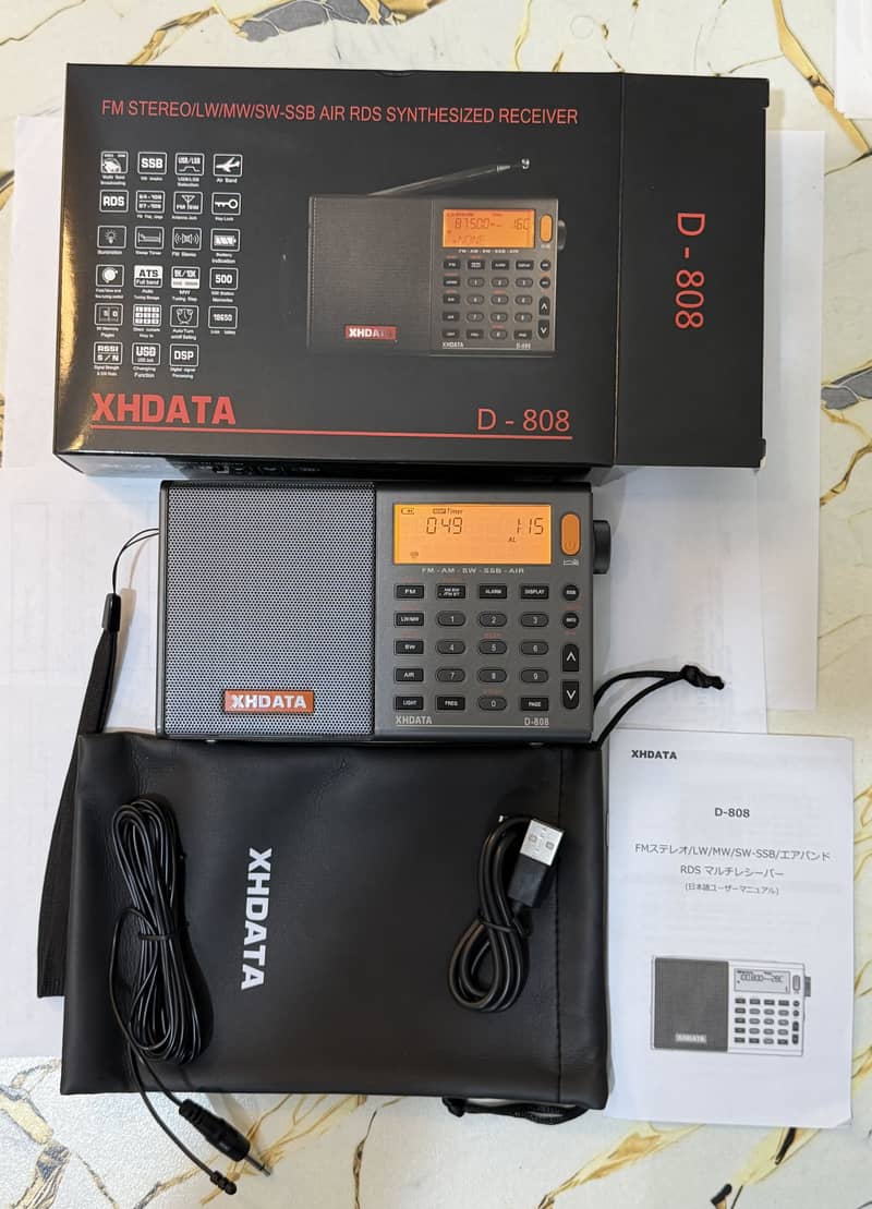 XHDATA D808 0