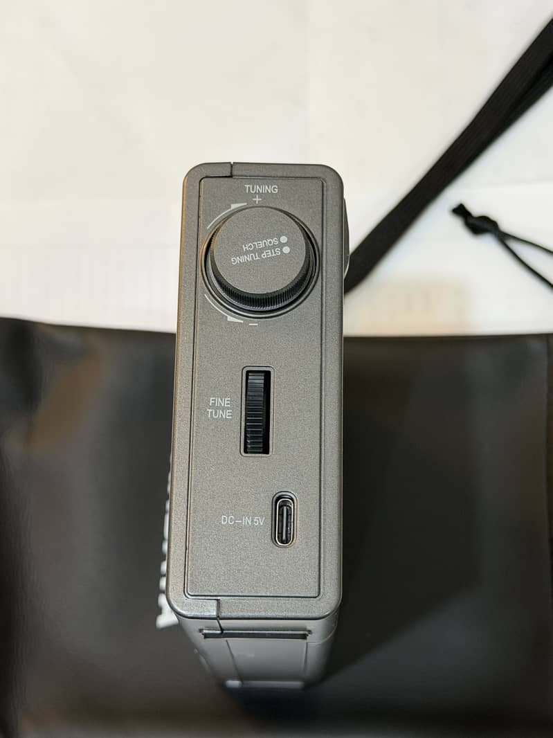 XHDATA D808 7