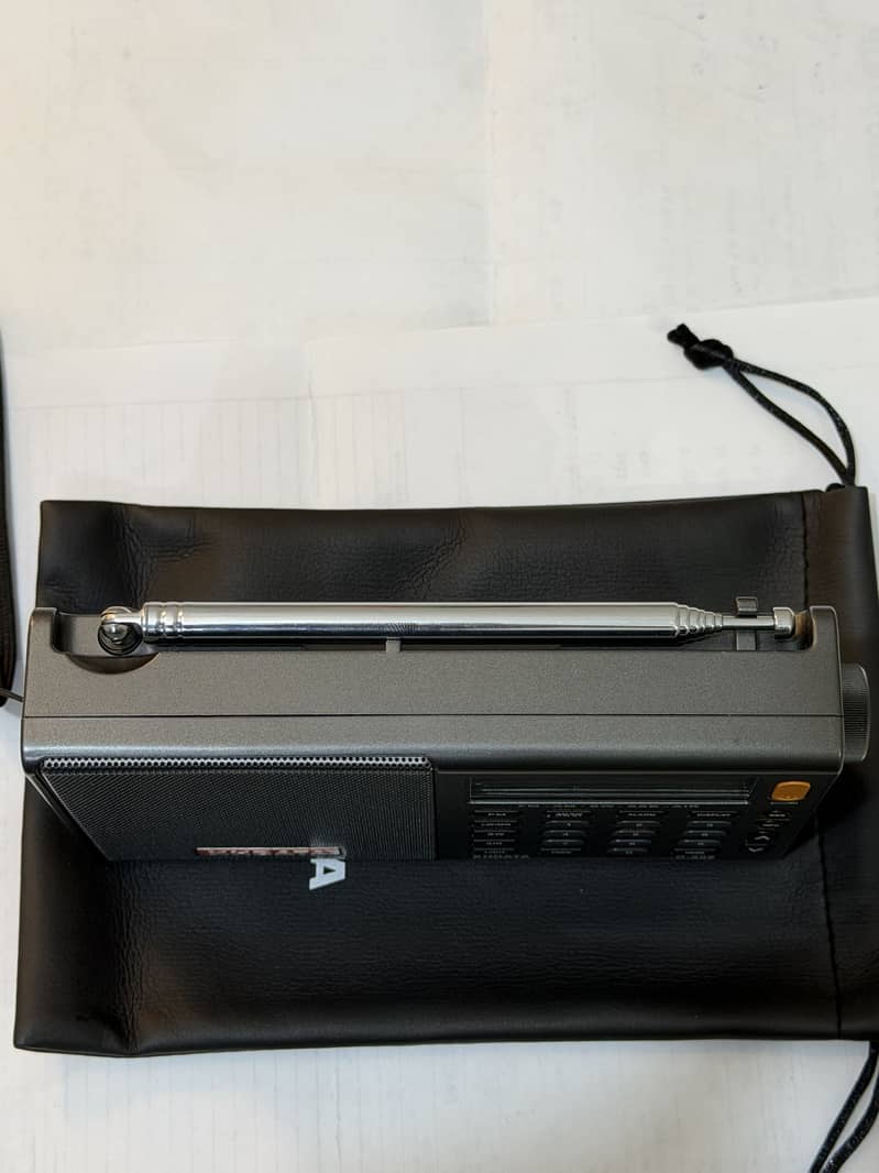 XHDATA D808 8