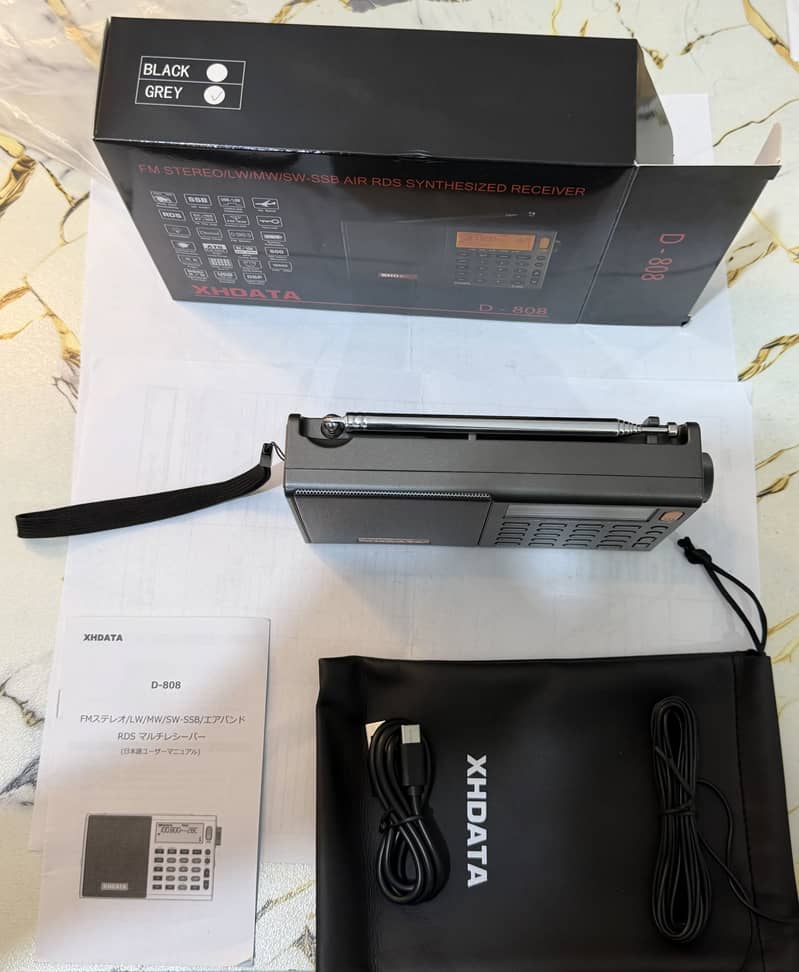 XHDATA D808 10