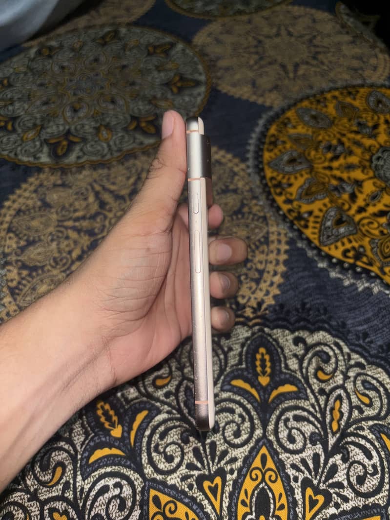 Google Pixel 8 1