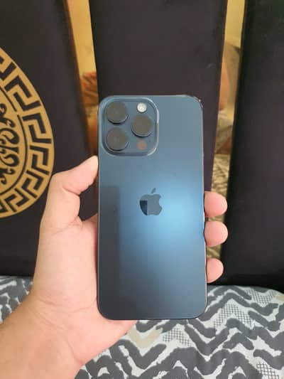 Apple iPhone 15 Pro Max ( FU Urgent sale / no exchange )