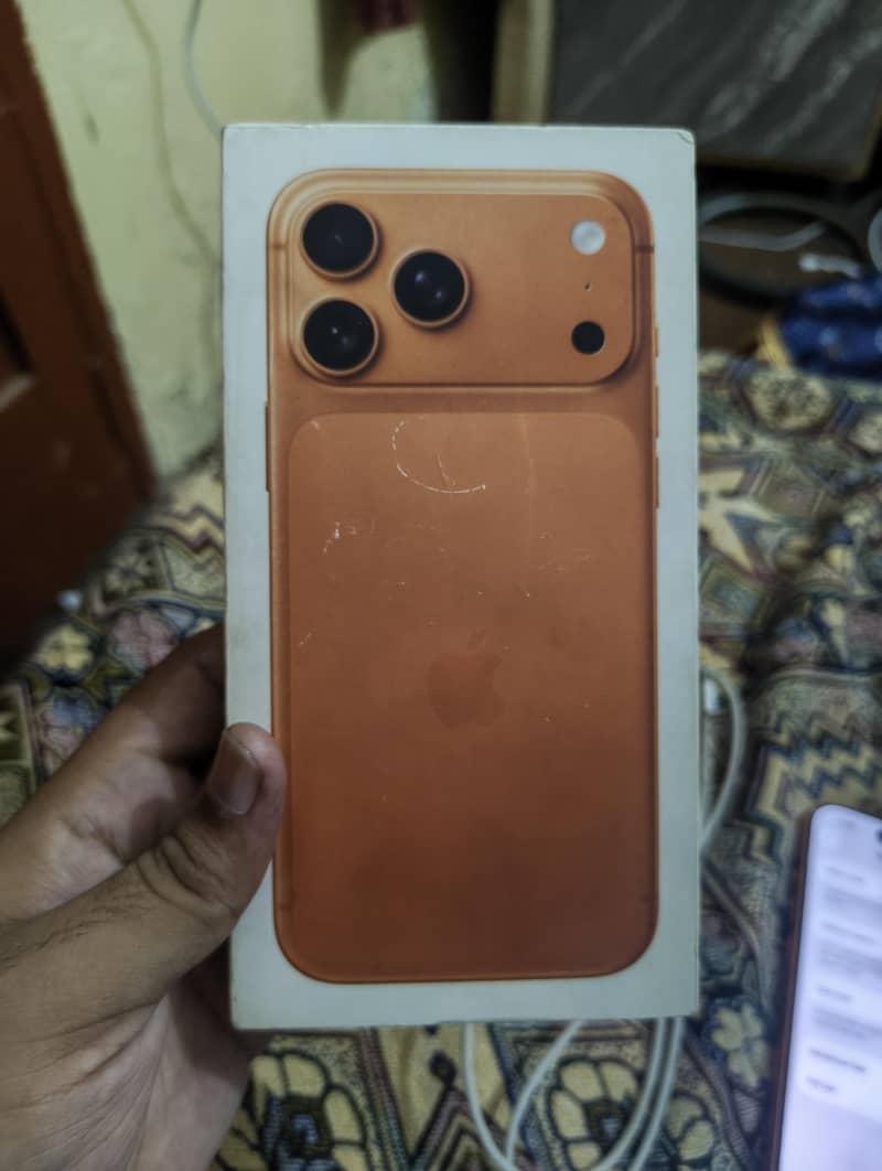 Apple iPhone 17 Pro Max 9