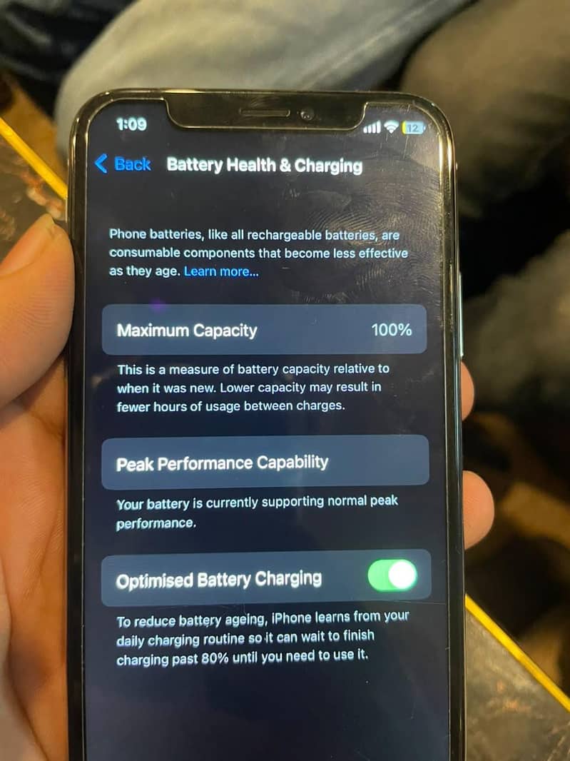 Apple iPhone X 3