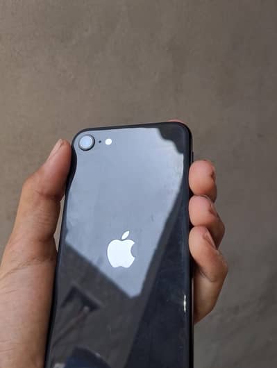 Apple iPhone SE 3