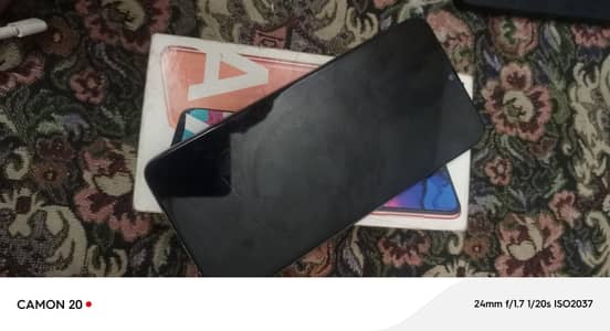 Samsung Mobile A70